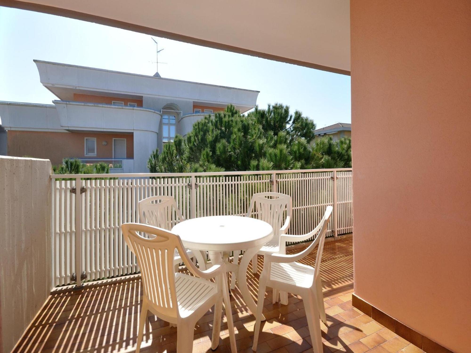 Apartment In Bibione Near Sea Beach Exterior foto